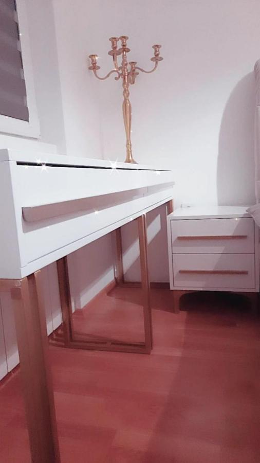 Luxury Apartment Iva II Üsküp Dış mekan fotoğraf